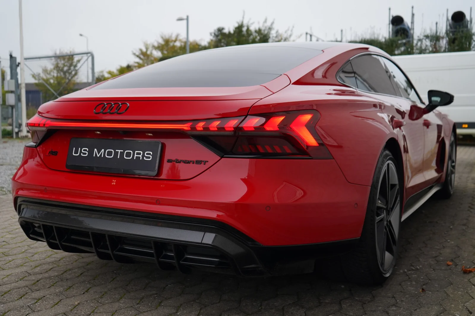 Audi RS e-tron GT quattro 4d · 4