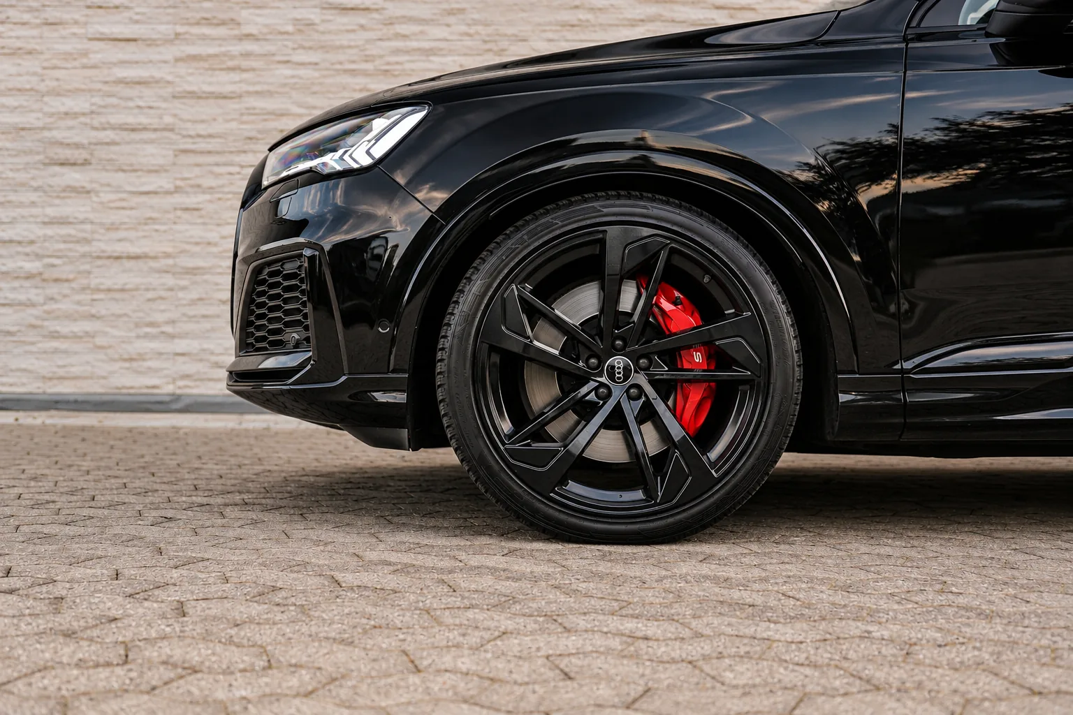 Audi SQ7 4,0 TFSi quattro Tiptr. 5d · 3