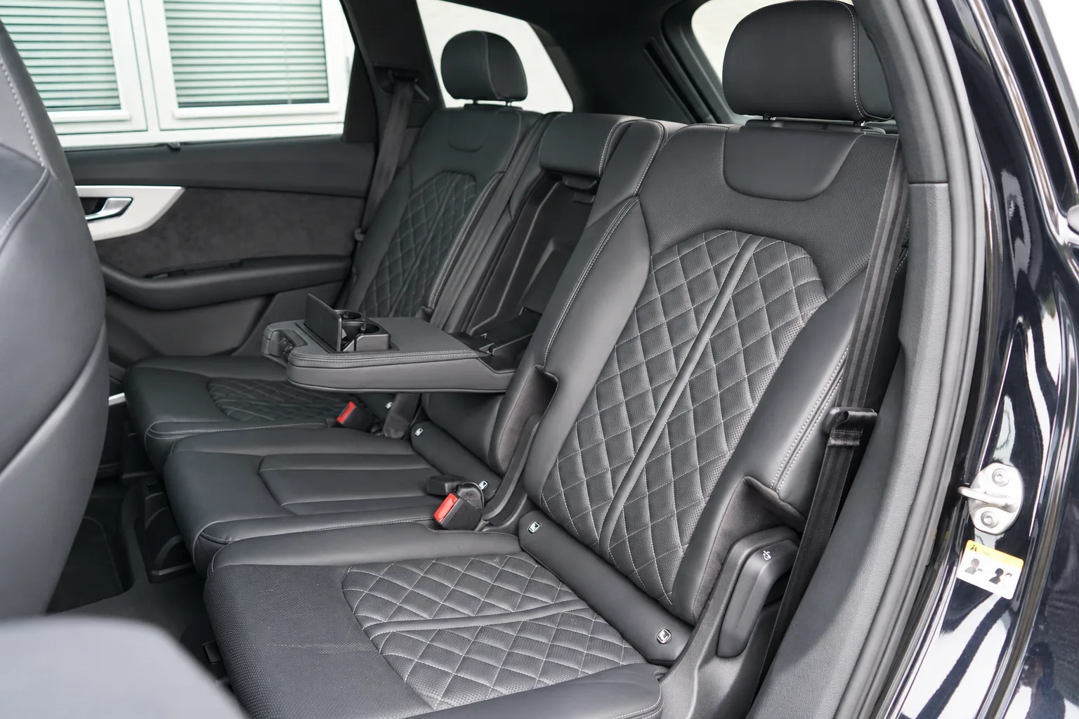 Audi SQ7 4,0 TFSi quattro Tiptr. 5d · 14