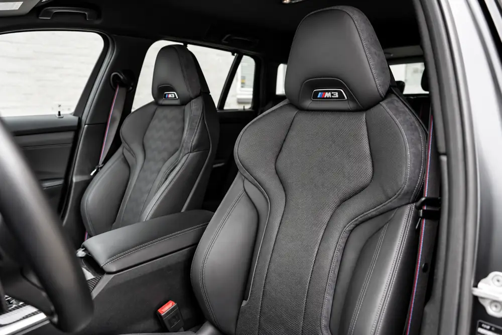 BMW M3 3,0 Touring Competition xDrive aut. 5d · 12