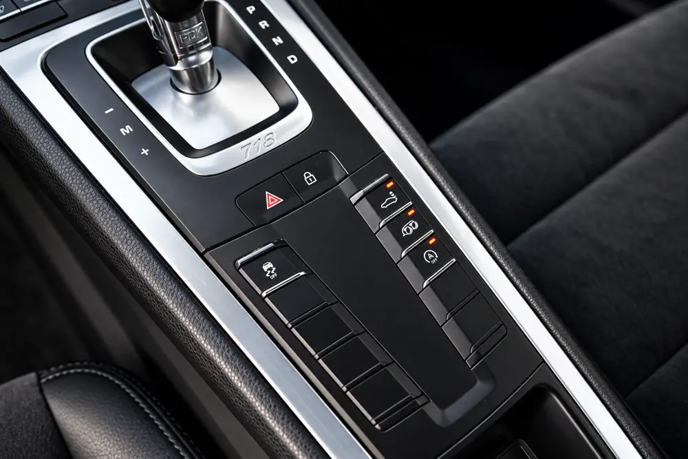 Porsche 718 Cayman S 2,5 PDK 2d · 9