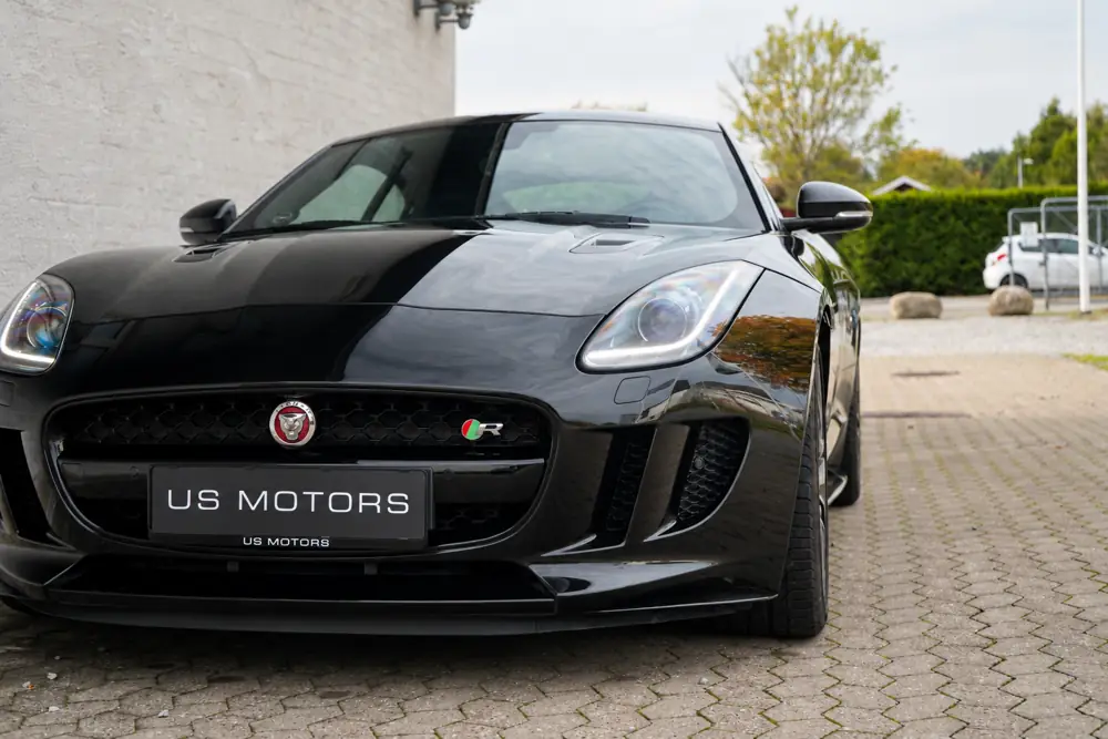 Jaguar F-Type 5,0 S/C R Coupé aut. AWD 2d · 2