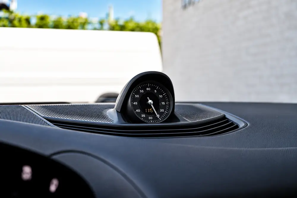 Porsche Taycan Performance+ 4d · 12
