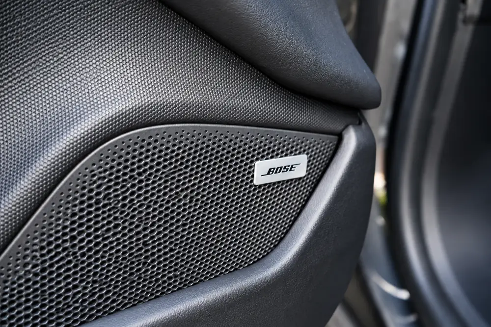 Porsche Taycan Performance+ 4d · 14